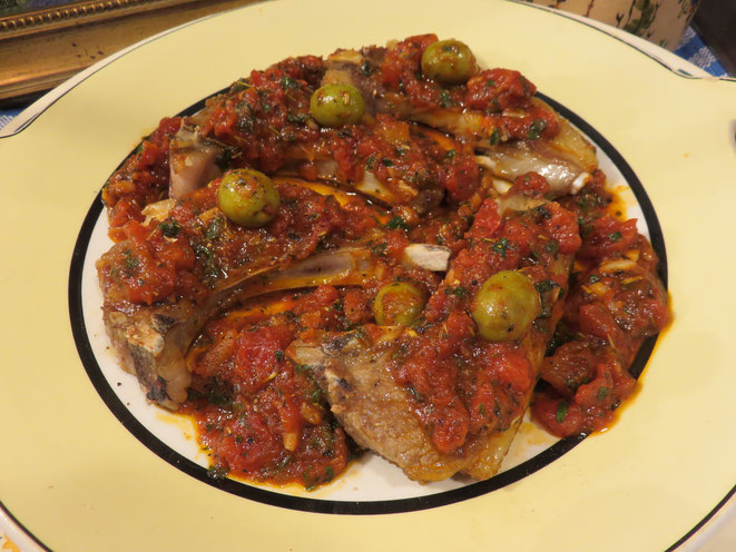  Côtelettes d'Agneau sauce Provençale de la Mère Mitraille. Recette express en 10 minutes sur Canal Gourmandises