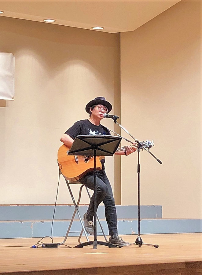 広い所に1人・・・寂しい（笑）。　　Photo by Asumi T.