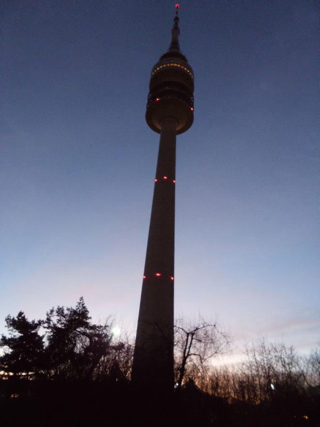 Hallo ihr oberhammer ZEP Olyturm Fans !!!! war das ein Konzert ! Ihr habt uns durch eine sagenhafte Nacht getragen.... D A N K E