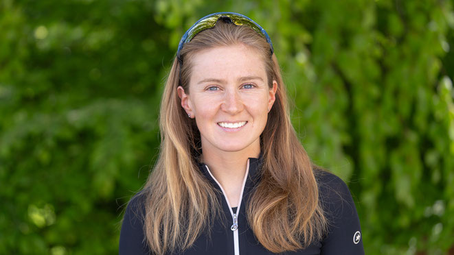 Anna Zehnder, Triathletin Spitzenathletin unterstützt durch Coach Christian Wirz Sauerstoff