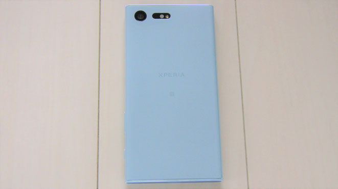 XPERIA X Compact