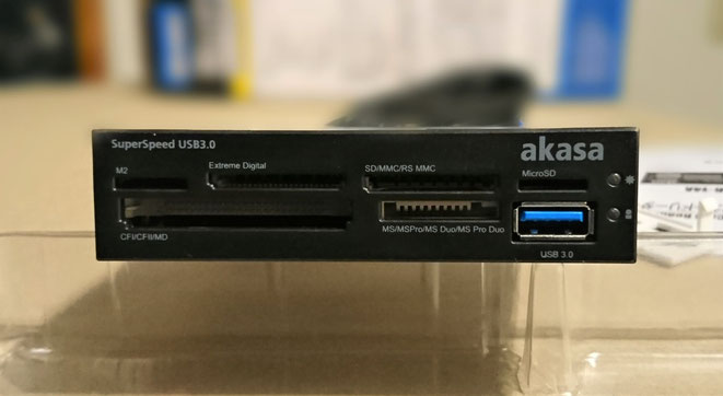 AINEX カードリーダー 正面