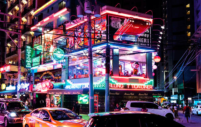 Modern nightlife in Manila. Sonny Thakur for Cathay Pacific.