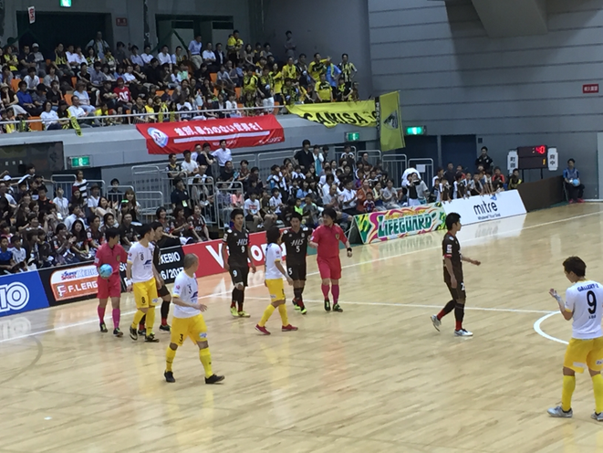 One of Exciting moments F-League Tokyo Tama Derby match Fuchu Athletic - Pescadola Machida Tokyo fuchu sport attraction entertainment event futsal tourism TAMA Tourism Promotion - Visit Tama