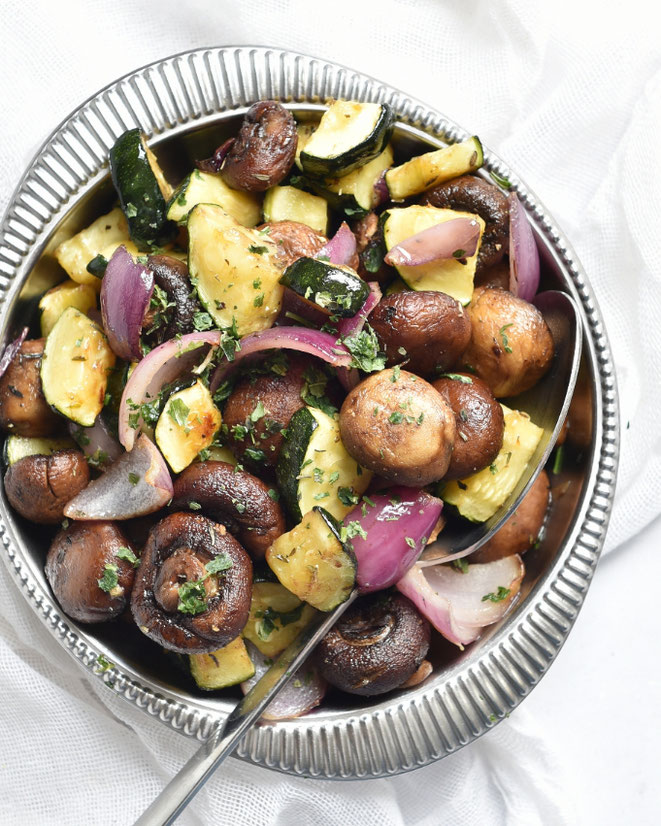 Champignon Zucchini Gemüse aus dem Airfryer, gesund, schnell und einfach, Feierabendrezept