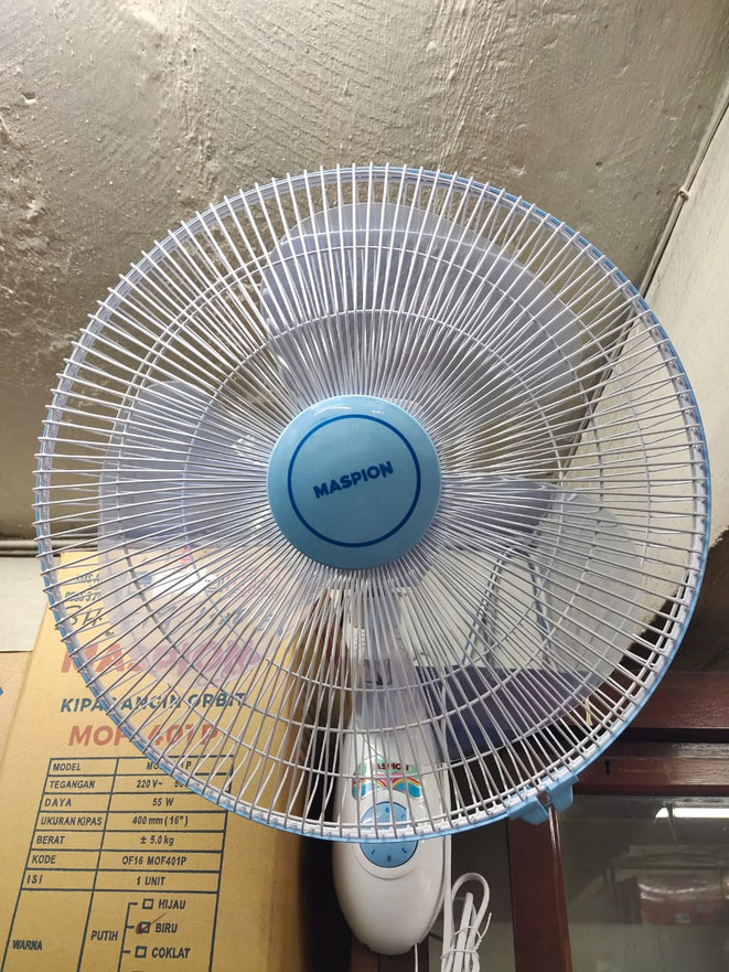 Wallfan Maspion tipe MW-41K 16 inci / 3 Kecepatan / Garansi