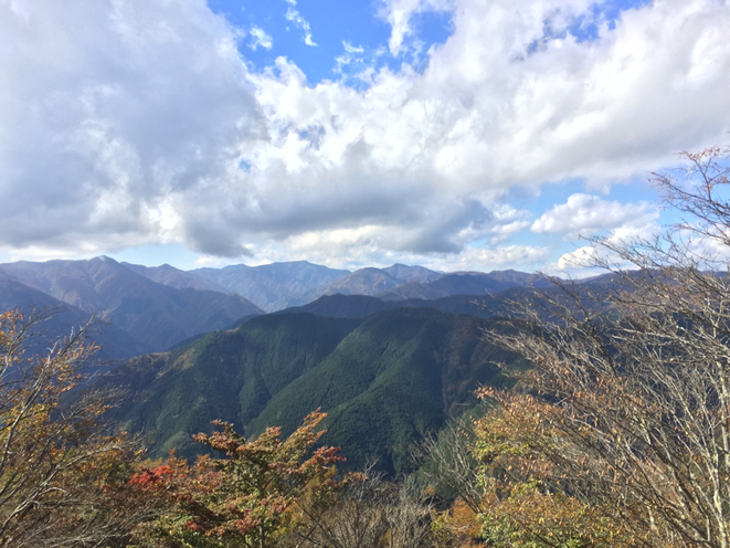 Mountains in Western Tokyo Tama area nature healing refresh hiking trecking Tokyo Okutama tourist spot Visit Tama Tourism