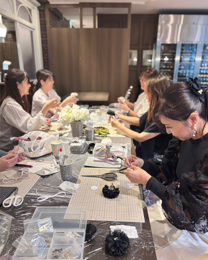 JourFin　ラブリボン　LoveRibbon　りぼん　リボン　リボン教室　リボン教室神戸　リボンワーク　リボンレッスン　リボンレッスン神戸　リボンワーク　リボンデザイン　リボンレッスン　ブローチレッスン　リボンレッスン　神戸北野ホテル　神戸北野ホテルカルチャーサロン　ランチ付きレッスン　アッシュ　フレンチレストランアッシュ