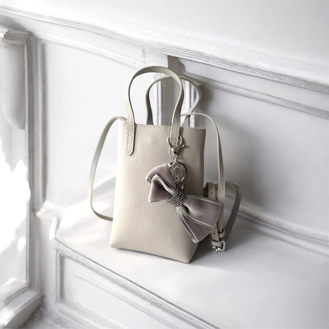 JourFin　ラブリボン　LoveRibbon　りぼん　リボン　リボン教室　芦屋　リボン教室芦屋　リボン教室神戸　リボン教室大阪　リボンワーク　リボンレッスン　リボンレッスン神戸　リボンワーク　リボンデザイン　リボンレッスン リボンチャーム　ブローチレッスン　バンスクリップ　ベルベットリボン　手仕事　ハンドメイド　リボン販売　シャロンリボン　大人のリボン　清楚なリボン