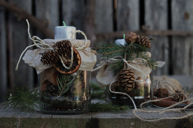 Kerzenständer selbstgemacht aus alten Gutekngläsern