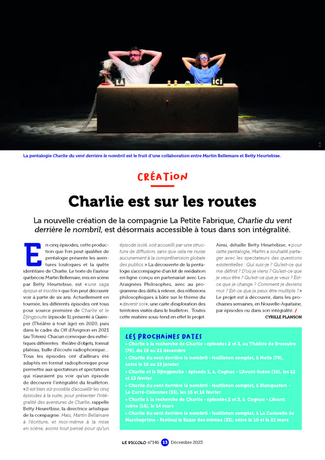 Scan d'un article de presse sur la saga "Charlie du vent derrière le nombril" paru dans le magazine spécialisé en théâtre jeune public Le Piccolo en décembre 2023