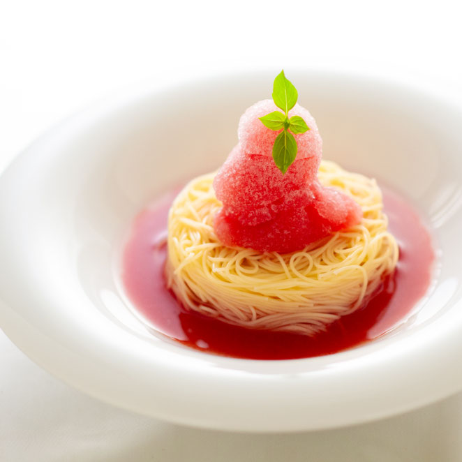 スイカ・ジュースでかき氷パスタ。。。