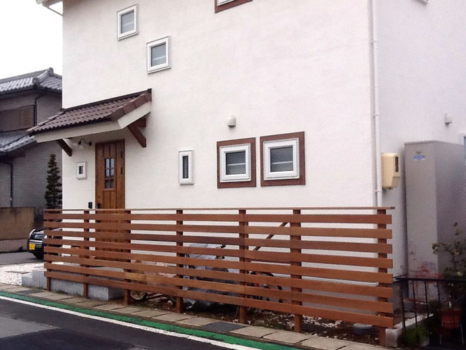 小牧市M邸のウッドフェンス工事