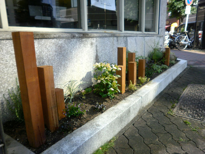 店舗前の植栽リフォーム工事