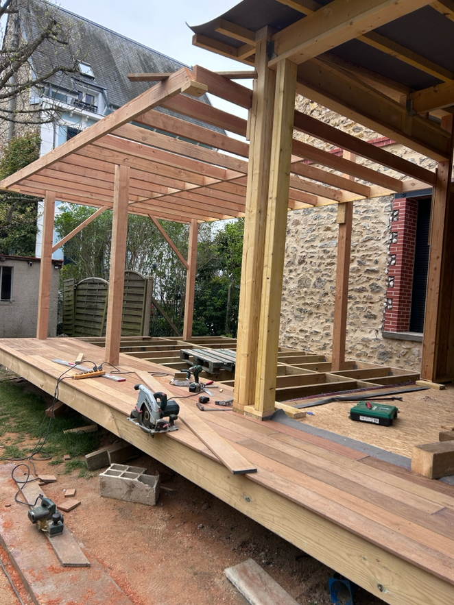 Terrasse en ipé et pergola en Douglas à Taverny 