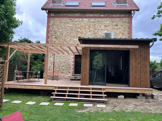 Agrandissement ossature bois, terrasse et pergola à Taverny 