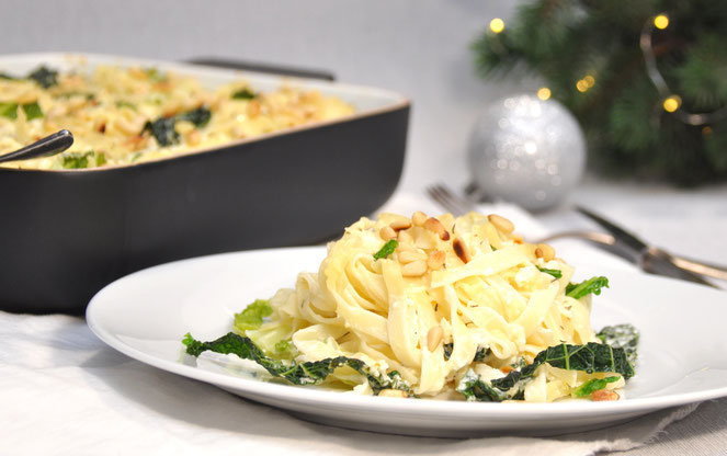 Pasta in Sahne Weißweinsoße mit Wirsing Streifen vegan vegetarisch Weihnachtsessen aus dem Thermomix