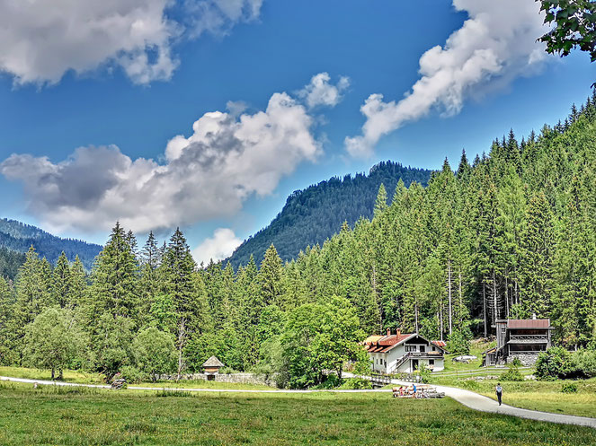 Der Eingang zur Röthelmoos-Alm
