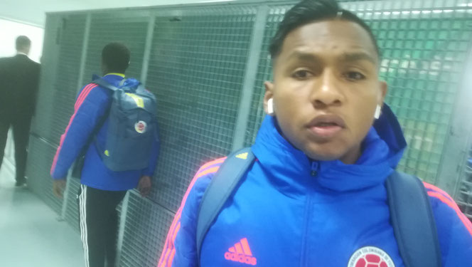 Photographe, c'est un métier ; mais vous aurez l'indulgence de reconnaître Alfredo Morelos, l'attaquant des Rangers