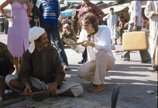 Schlangenbeschwörer am Djemaa El Fna in Marrakesch, 1980