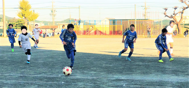 Ｕ１０聖隷ミニカップ決勝。前後半選手全員で戦って優勝。とても価値ある優勝。