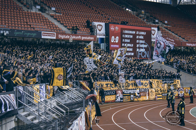 1.FC Nürnberg vs. SG Dynamo Dresden - Max-Morlock-Stadion