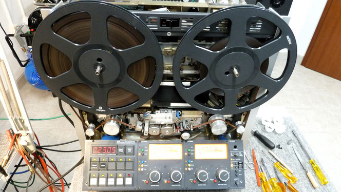 Studer A810 Profi-Bandmaschine