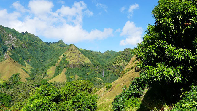 Tahuata - waterfall