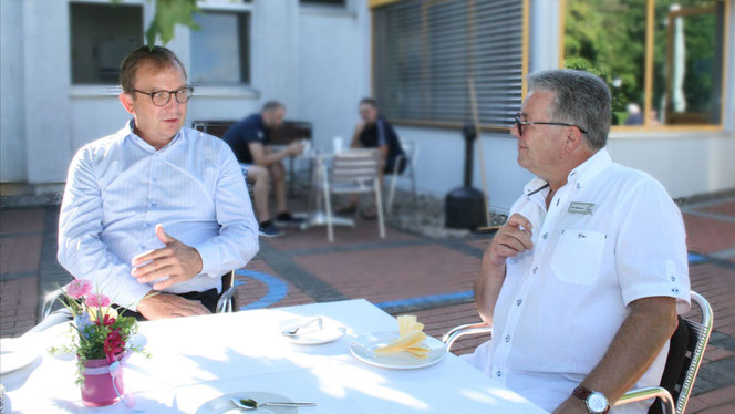 (Quelle: Bfw Staßfurt) zu Ihrer Verwendung entstand beim gestrigen Gedankenaustausch in Staßfurt. 