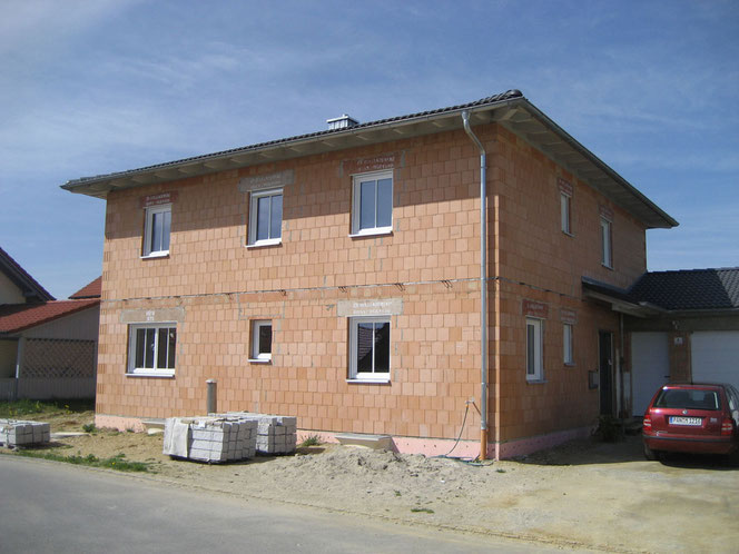 EFH mit Walmdach in Tann