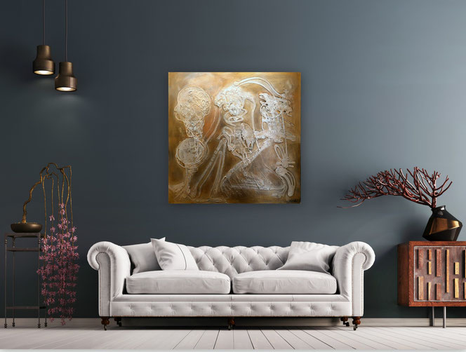 Originalität in jedem Strich: Abstrakte Malerei für kunstliebende Sammler - Gemälde "Golden Dream" - mit Sofa klassisch