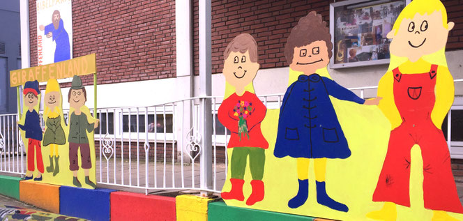 In Den Herbstferien Geoffnet Giraffenland Loehne Familien