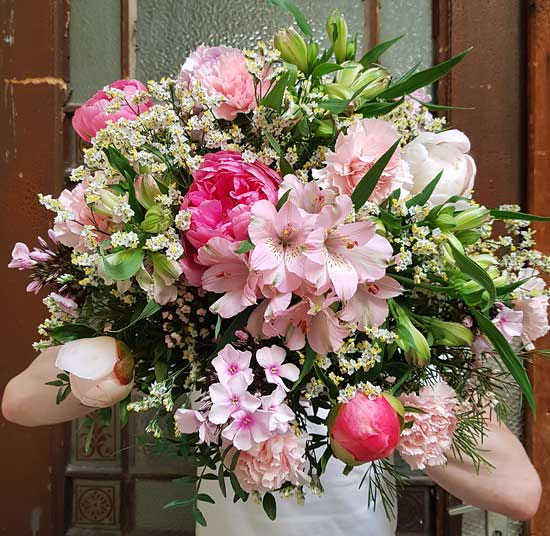 Flower delivery in Vienna Austria