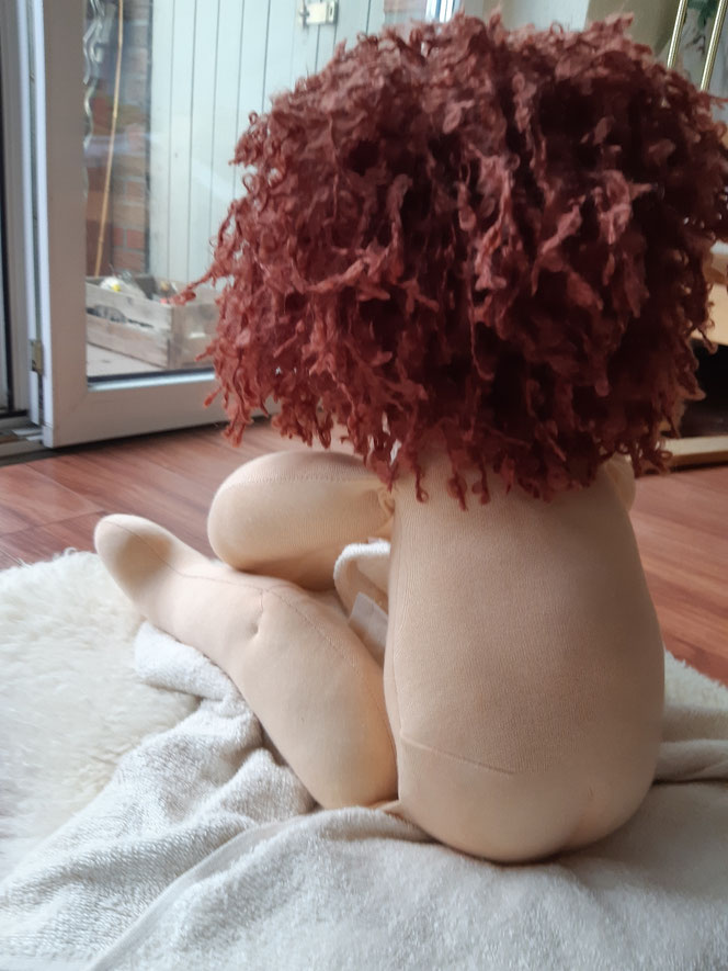 Therapiepuppe für die Kinderphysiotherapie nach z.B. Vojta oder Bobath, Demopuppe, Schulungspuppe, Übungspuppe, weiche bewegliche Therapiepuppe mit anbeugbaren Gliedern, handgemachte Stoffpuppe kaufen, Waldorfart, flexible lebensgroße Babypuppe