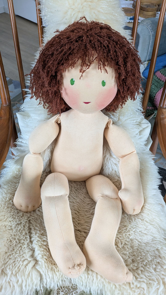 Therapiepuppe für die Kinderphysiotherapie nach z.B. Vojta oder Bobath, Demopuppe, Schulungspuppe, Übungspuppe, weiche bewegliche Therapiepuppe mit anbeugbaren Gliedern, handgemachte Stoffpuppe kaufen, Waldorfart, flexible lebensgroße Babypuppe
