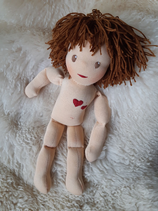 Therapiepuppe für die Kinderphysiotherapie nach z.B. Vojta oder Bobath, Demopuppe, Schulungspuppe, Übungspuppe, weiche bewegliche Therapiepuppe mit anbeugbaren Gliedern, handgemachte Stoffpuppe kaufen, Waldorfart, Kinderosteopathie, Heilungspuppe, Reflex