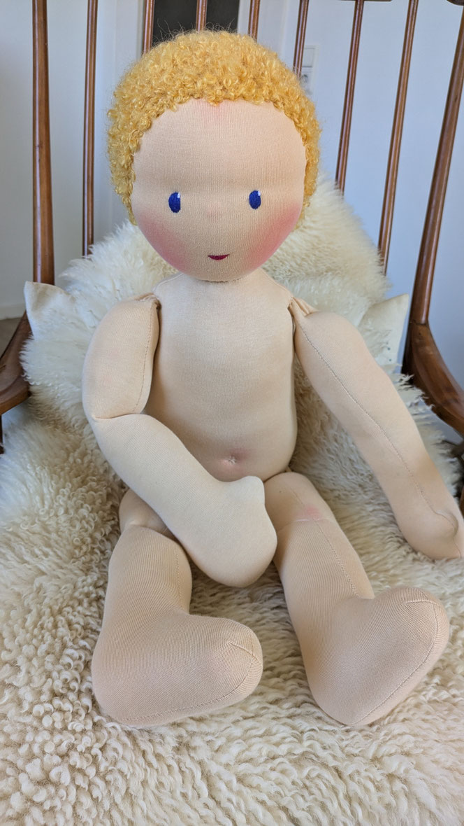 Therapiepuppe für die Kinderphysiotherapie nach z.B. Vojta oder Bobath, Demopuppe, Schulungspuppe, Übungspuppe, weiche bewegliche Therapiepuppe mit anbeugbaren Gliedern, handgemachte Stoffpuppe kaufen, Waldorfart, flexible lebensgroße Babypuppe