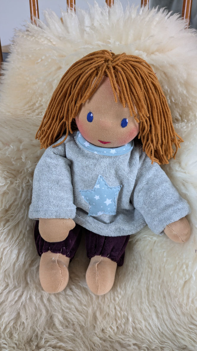 Puppengeschwister, Geschwisterpuppen, handgemachte Stoffpuppe kaufen, Waldorfart, eigene Puppe anfertigen lassen, individuelle Wunschpuppe, Puppe fürs Leben, Schlamperle, Kuschelpuppe, erste Puppe, Puppe für Jungen, Naturmaterialien, bio-faire Puppe