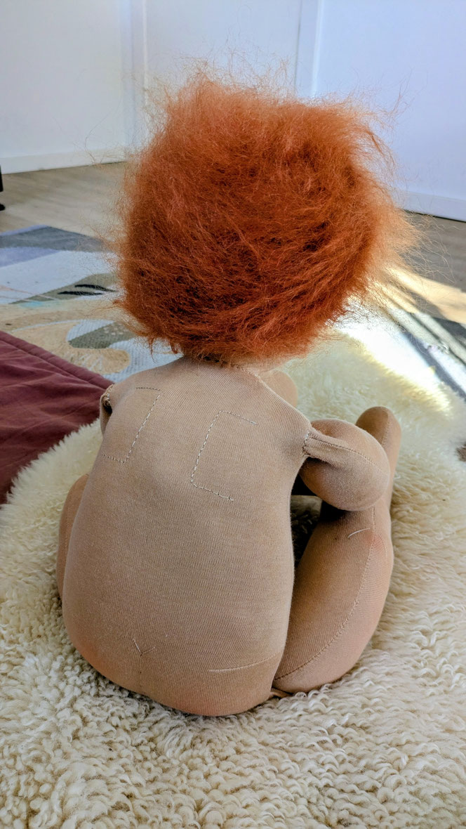 Therapiepuppe für die Kinderphysiotherapie nach z.B. Vojta oder Bobath, Demopuppe, Schulungspuppe, Übungspuppe, weiche bewegliche Therapiepuppe mit anbeugbaren Gliedern, handgemachte Stoffpuppe kaufen, Waldorfart, flexible lebensgroße Babypuppe, Kurspuppe