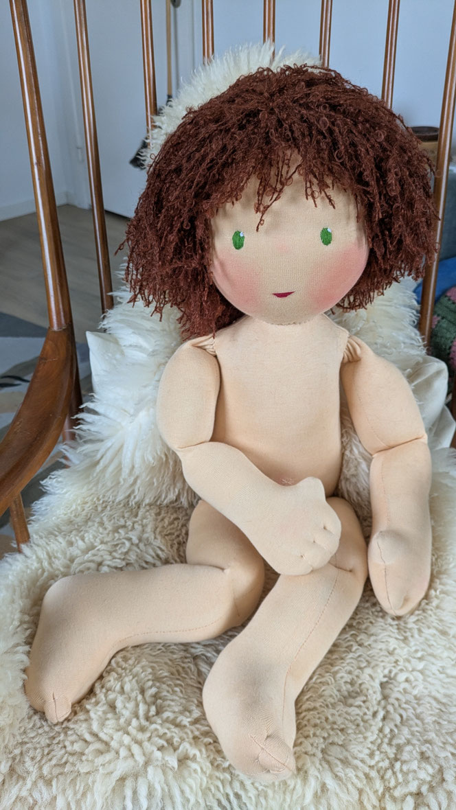 Therapiepuppe für die Kinderphysiotherapie nach z.B. Vojta oder Bobath, Demopuppe, Schulungspuppe, Übungspuppe, weiche bewegliche Therapiepuppe mit anbeugbaren Gliedern, handgemachte Stoffpuppe kaufen, Waldorfart, flexible lebensgroße Babypuppe