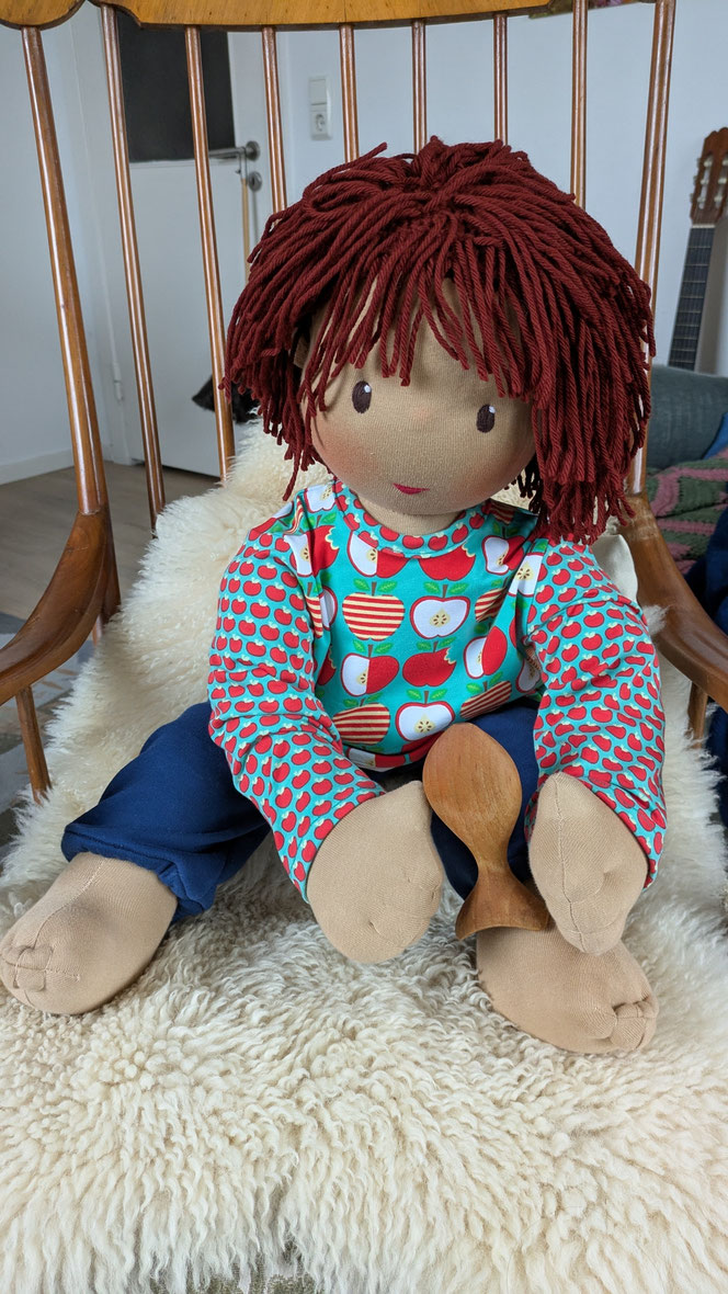 Therapiepuppe für die Kinderphysiotherapie nach z.B. Vojta oder Bobath, Demopuppe, Schulungspuppe, Übungspuppe, weiche bewegliche Therapiepuppe mit anbeugbaren Gliedern, handgemachte Stoffpuppe kaufen, Waldorfart, flexible lebensgroße Babypuppe