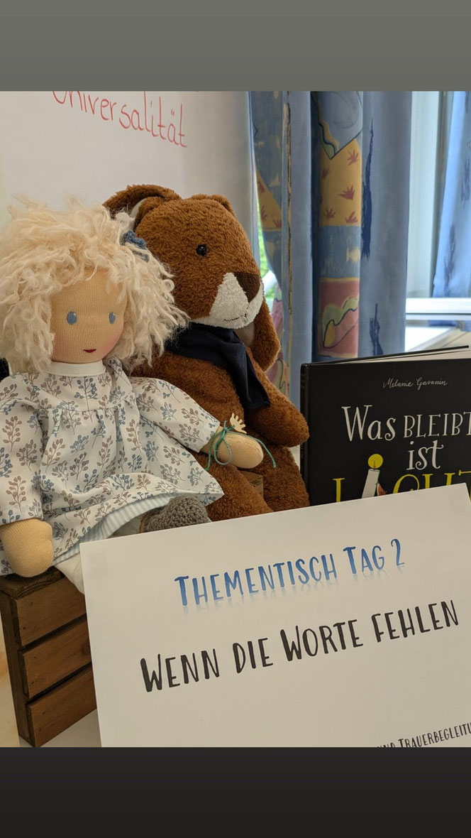 Trauerbegleitung, Trostpuppe, Palliativkurse, Waldorfart, handgemachte Stoffpuppe kaufen, individuelle Wunschpuppe, eigene Puppe anfertigen lassen, Puppenhandwerk