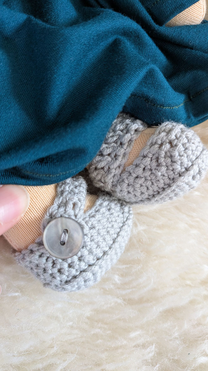 handgemachte Stoffpuppe kaufen, Waldorfart, eigene Puppe anfertigen lassen, individuelle Wunschpuppe, Puppenhandwerk,  Heilungspuppe, inneres Kind Puppe, Puppenfreundin fürs Leben, ökologische Stoffpuppe, bio-fair, Selbstfürsorge, diverse Puppen