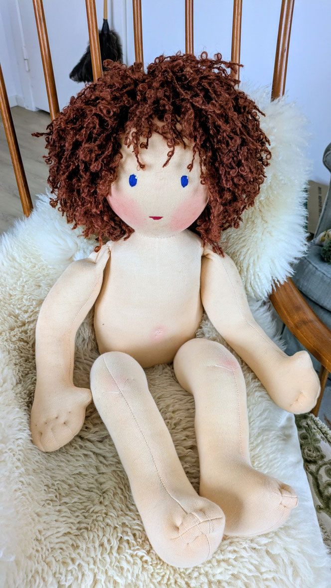 Therapiepuppe für die Kinderphysiotherapie nach z.B. Vojta oder Bobath, Demopuppe, Schulungspuppe, Übungspuppe, weiche bewegliche Therapiepuppe mit anbeugbaren Gliedern, handgemachte Stoffpuppe kaufen, Waldorfart, flexible lebensgroße Babypuppe