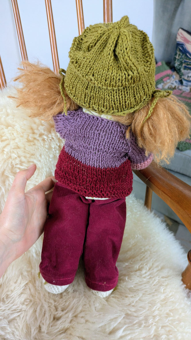 handgemachte Stoffpuppe kaufen, Waldorfart, eigene Puppe anfertigen lassen, individuelle Wunschpuppe, Puppenhandwerk,  Heilungspuppe, inneres Kind Puppe, Puppenfreundin fürs Leben, ökologische Stoffpuppe, bio-fair, Selbstfürsorge, diverse Puppen