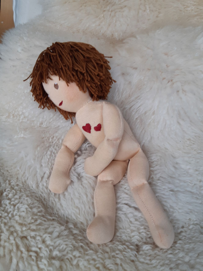 Therapiepuppe für die Kinderphysiotherapie nach z.B. Vojta oder Bobath, Demopuppe, Schulungspuppe, Übungspuppe, weiche bewegliche Therapiepuppe mit anbeugbaren Gliedern, handgemachte Stoffpuppe kaufen, Waldorfart, Kinderosteopathie, Heilungspuppe, Reflex