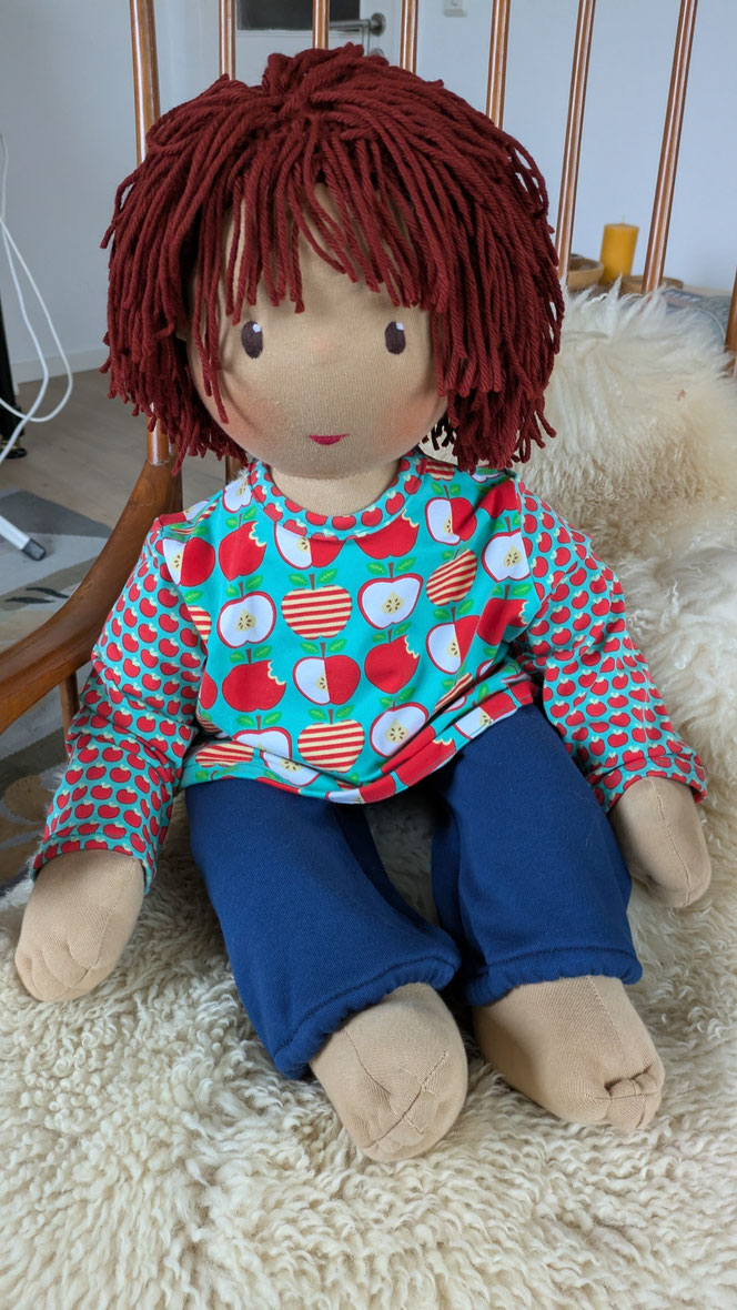 Therapiepuppe für die Kinderphysiotherapie nach z.B. Vojta oder Bobath, Demopuppe, Schulungspuppe, Übungspuppe, weiche bewegliche Therapiepuppe mit anbeugbaren Gliedern, handgemachte Stoffpuppe kaufen, Waldorfart, flexible lebensgroße Babypuppe