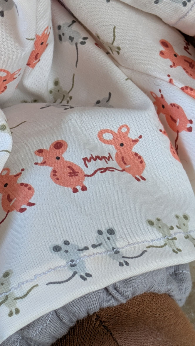 schwarze Puppe, PoC-Puppe, afrodeutsche Puppe, Vielfalt und Repräsentation im Kinderzimmer, diverse Puppen, Empowerment, handgemachte Stoffpuppe kaufen, Waldorfart, individuelle Wunschpuppe, eigene Puppe herstellen lassen, die aussieht wie mein Kind