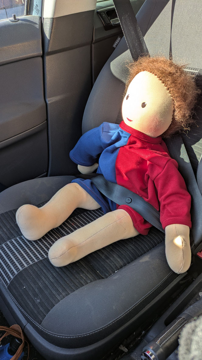 Bobathpuppe, Demopuppe, Therapiepuppe, Vojtapuppe, Waldorfart, handgemachte Stoffpuppe kaufen, Berta Bobath, individuelle Wunschpuppe, weiche bewegliche Babypuppe mit anbeugbaren Gliedern, Palliativpflege Hilfsmittel