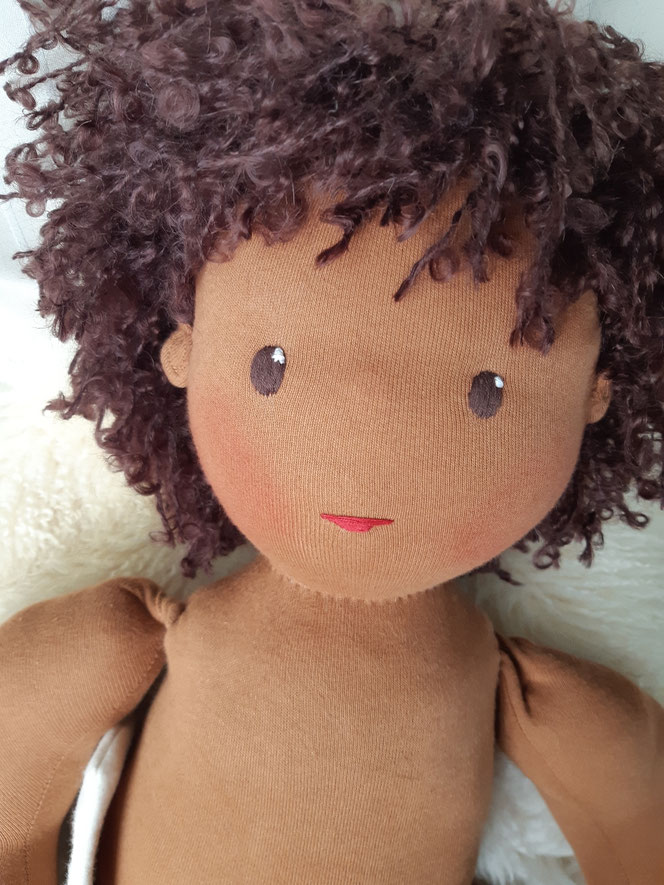Therapiepuppe für die Kinderphysiotherapie nach z.B. Vojta oder Bobath, Demopuppe, Schulungspuppe, Übungspuppe, weiche bewegliche Therapiepuppe mit anbeugbaren Gliedern, handgemachte Stoffpuppe kaufen, Waldorfart, flexible lebensgroße Babypuppe